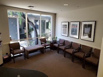 Scott Hoffman, DDS waiting room